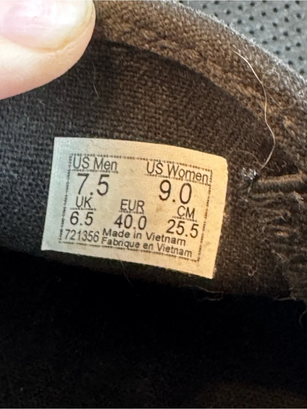 Vans Classic Slip-On Men’s Shoes in Black and White